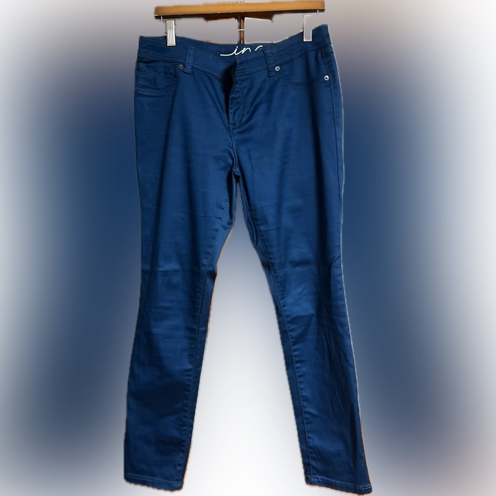 INC International Concepts Women's Vibrant Blue Skinny Jeans